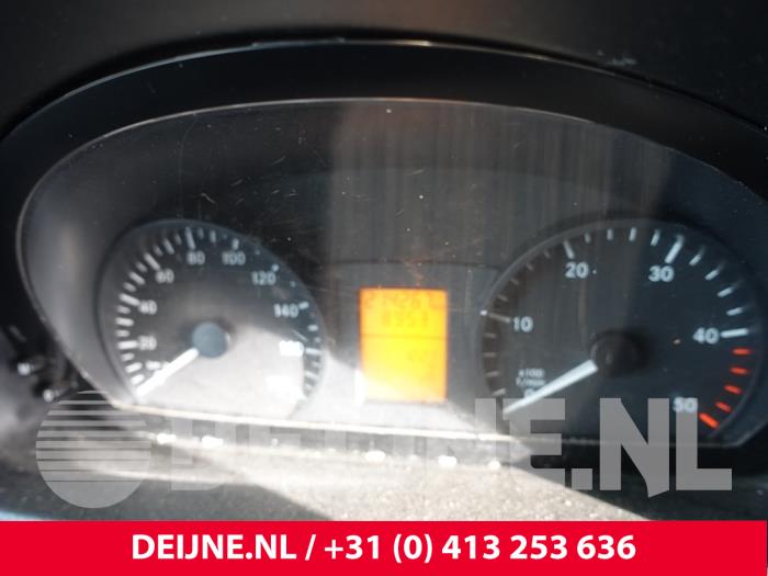 Mercedes Sprinter Odometer KM O255801