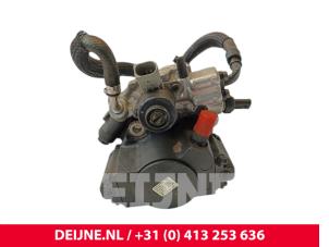 Mercedes Sprinter Mechanical fuel pump O255857 photo 2