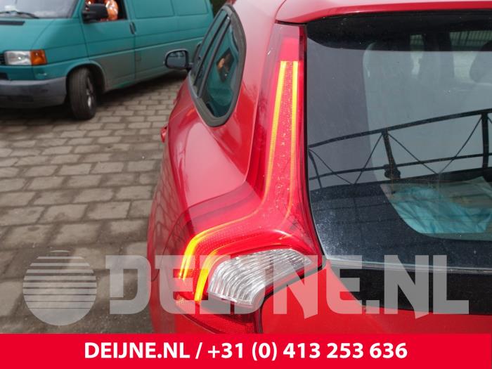 Volvo V60 Taillight, left O255874