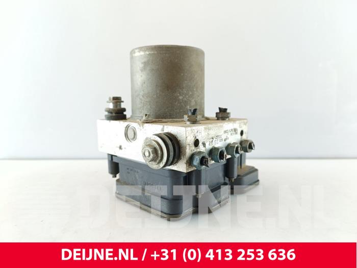Mercedes Vito ABS Pomp O255969