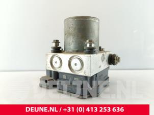 Mercedes Vito ABS Pumpe O255969 foto 2