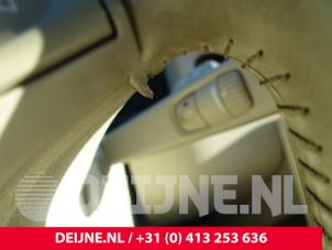 Volvo V70 Steering column stalk O256053 photo 2
