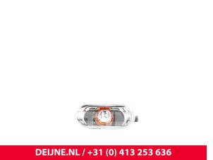 Volkswagen Transporter Knipperlicht Scherm links-voor O9990002701 foto 2
