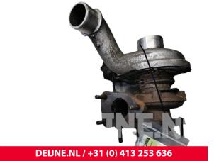 Opel Vivaro Turbo O256107 photo 4