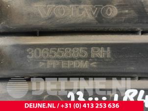 Volvo V50 Abdeckplatte Nebelscheinwerfer rechts O256221 foto 3