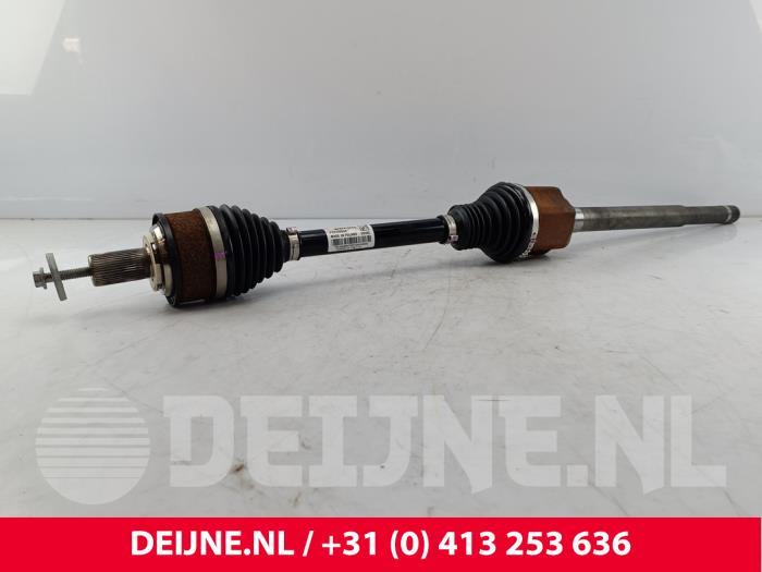 Volvo C40 Antriebswelle rechts vorne O256241