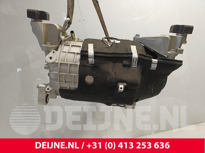Volvo C40 Elektromotor Elektro-Auto O256254