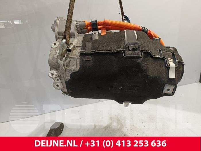 Volvo C40 Elektromotor Elektro-Auto O256255