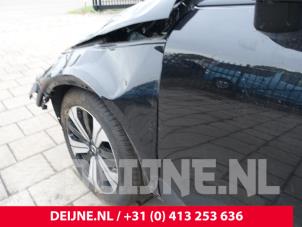 Volvo C40 Portier 4Deurs links-voor O256264 foto 3