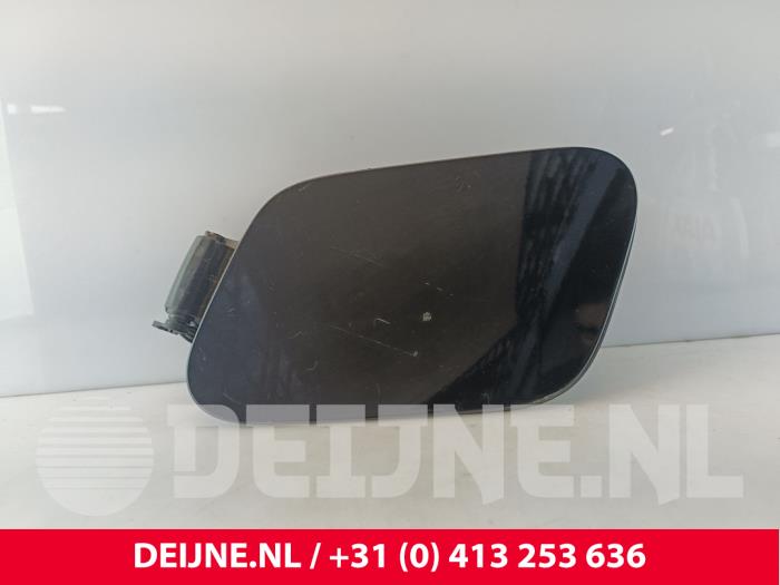 Volvo C40 Tankklappe O256274