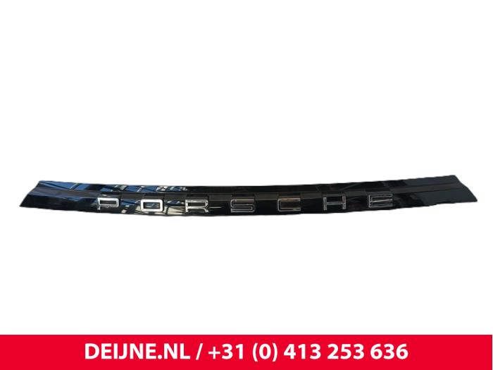 Porsche Panamera Decorative strip tailgate O256336