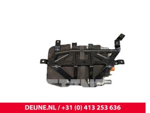 Porsche Taycan HV-koelvloeistofverwarming O256341 foto 2