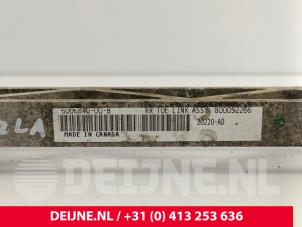 Tesla Model S Querlenker oben links hinten O256372 foto 3