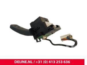 Volvo V40 Indicator switch O256379 photo 3