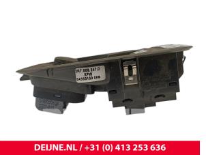 Volkswagen Caddy Electric window switch O256402 photo 3