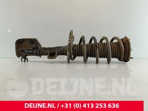 Volkswagen Crafter Stoßdämpferstrebe rechts vorne O256456 foto 2