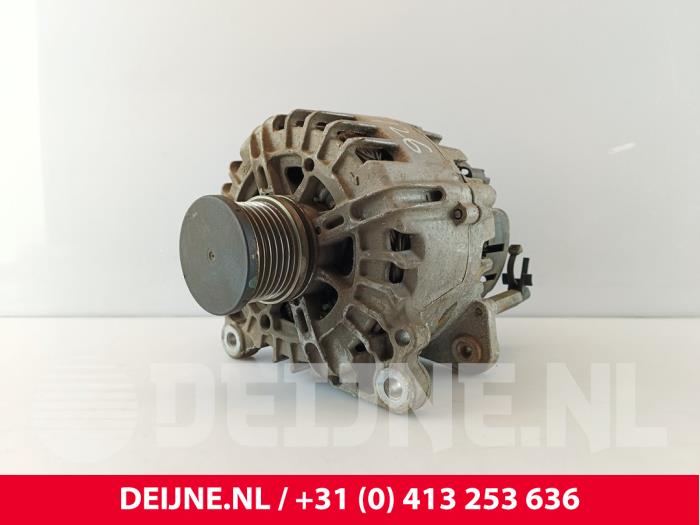 Gebruikte Dynamo Volkswagen Crafter (SY) 2.0 TDI FWD Prijs € 133,10 Inclusief btw aangeboden door van Deijne Onderdelen Uden B.V.
