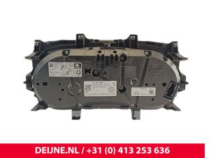 Volkswagen Crafter Odometer KM O256441 photo 2