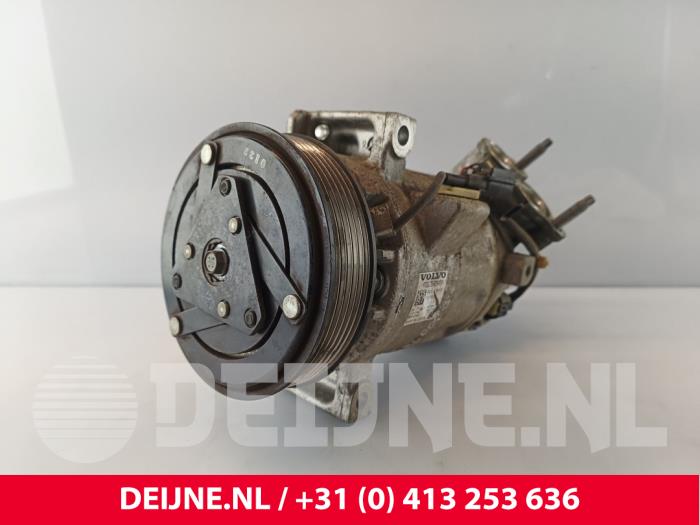 Volvo XC40 Klimapumpe O256518
