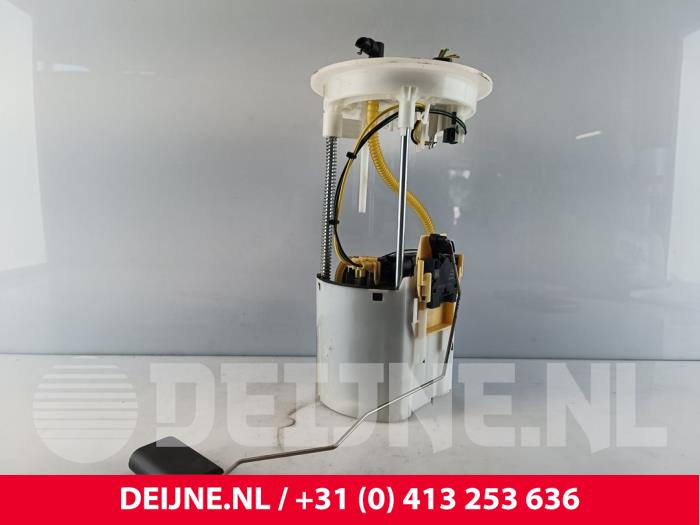 Gebruikte Tank element Pomp Volvo XC40 (XZ) 1.5 T3 12V Prijs € 95,00 Margeregeling aangeboden door van Deijne Onderdelen Uden B.V.