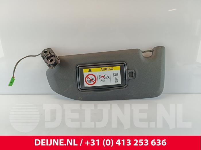 Volvo XC40 Sonnenblende O256556