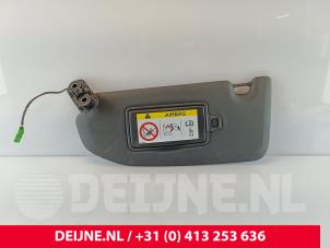 Gebruikte Zonneklep Volvo XC40 (XZ) 1.5 T3 12V Prijs € 40,00 Margeregeling aangeboden door van Deijne Onderdelen Uden B.V.