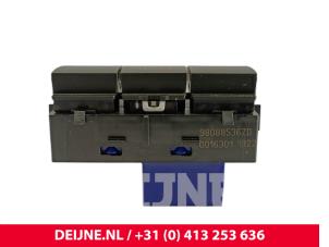 Peugeot Expert Central locking switch O256639 photo 3