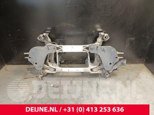 Porsche Taycan Draagbalk achter O256786 foto 3