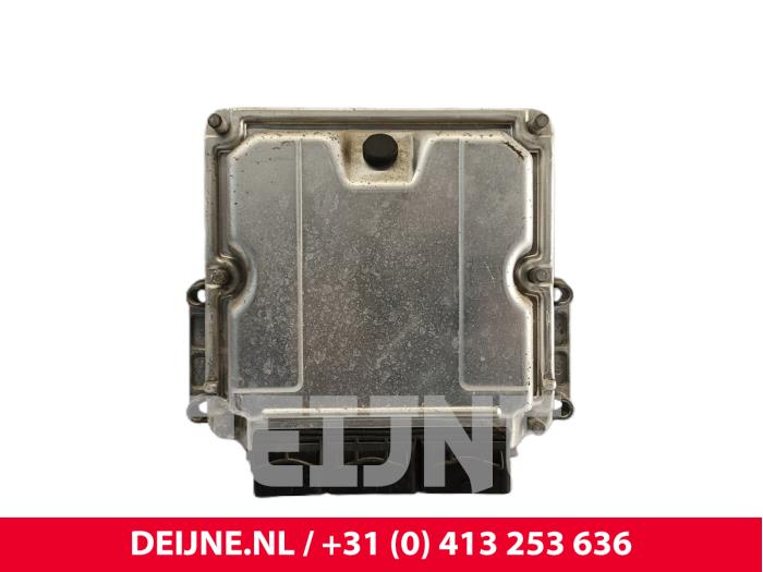 Renault Master Computer Motormanagement O256804