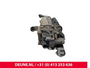 Porsche Taycan Compressor O256808 photo 3