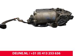 Porsche Taycan Compressor O256808 photo 2