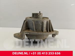 Mercedes Vito Engine mount O256813 photo 3