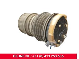 Porsche Taycan Luftbalg O256818 foto 2