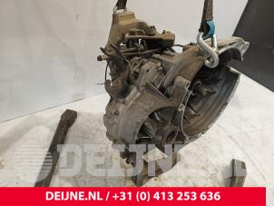 Volvo V70 Gearbox O256923 photo 3