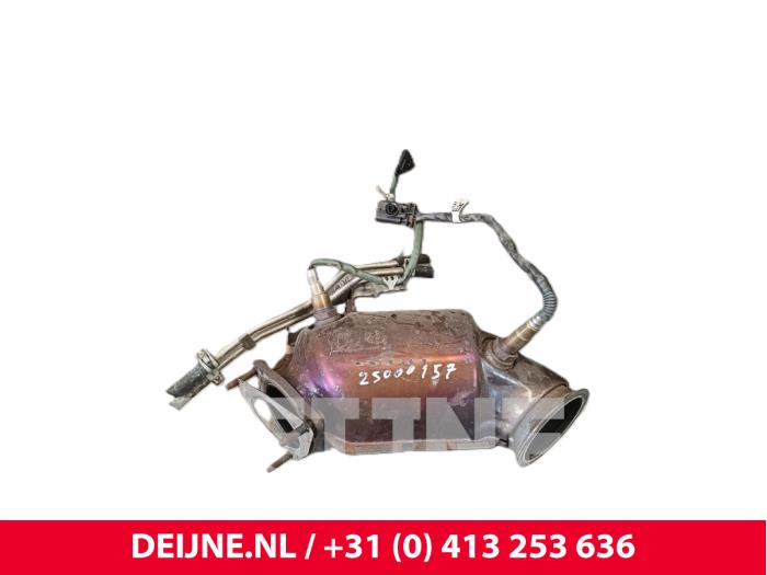 Gebruikte Roetfilter Volvo XC40 (XZ) 1.5 T3 12V Prijs € 450,00 Margeregeling aangeboden door van Deijne Onderdelen Uden B.V.