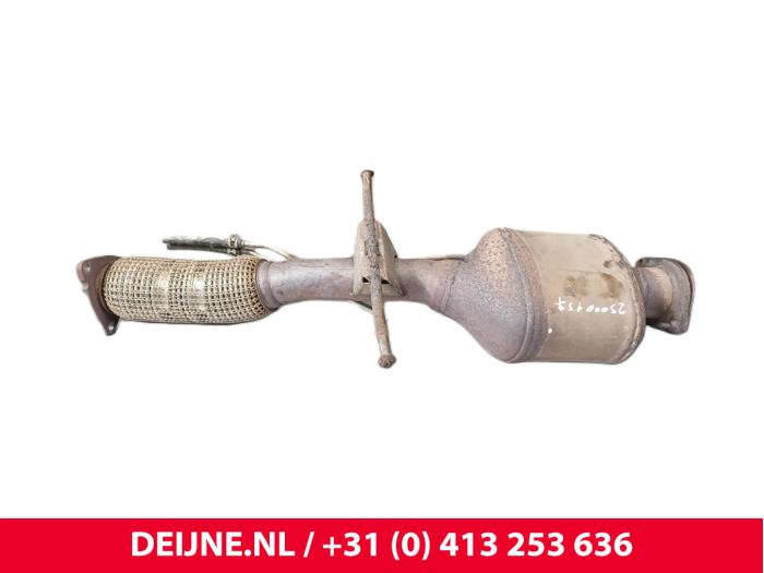 Gebruikte Roetfilter Volvo XC40 (XZ) 1.5 T3 12V Prijs € 375,00 Margeregeling aangeboden door van Deijne Onderdelen Uden B.V.