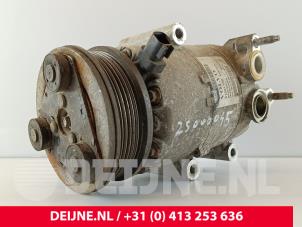 Gebruikte Aircopomp Volvo V70 (BW) 2.0 16V Prijs € 150,00 Margeregeling aangeboden door van Deijne Onderdelen Uden B.V.