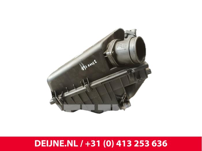 Gebruikte Luchtfilterhuis Volvo C70 (NC) 2.0 T 20V Prijs € 60,00 Margeregeling aangeboden door van Deijne Onderdelen Uden B.V.