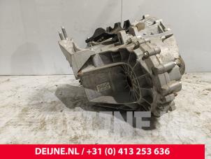 Ford Transit Custom Versnellingsbak O257017 foto 3