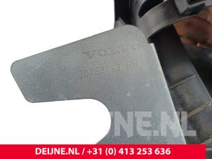 Volvo V70 Deurslot Mechaniek 4Deurs links-achter O257172 foto 3