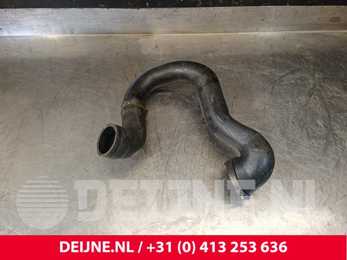 Gebruikte Intercooler Buis Volvo C70 (NC) 2.0 T 20V Prijs € 50,00 Margeregeling aangeboden door van Deijne Onderdelen Uden B.V.
