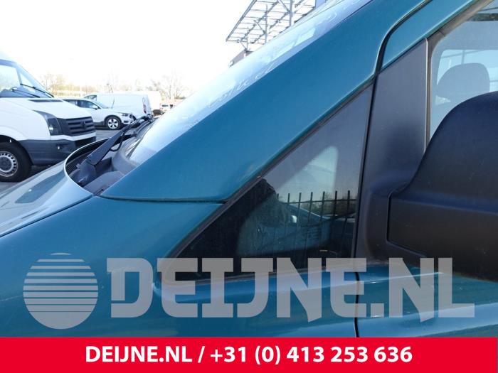 Mercedes Vito Dreieckfenster links vorne O257212