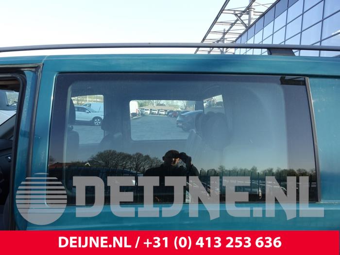 Mercedes Vito Zusätzliches Fenster 2-türig links hinten O257218