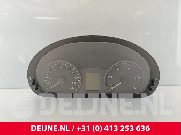 Mercedes Vito Tacho - Kombiinstrument KM O257224