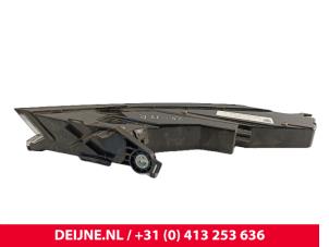 Porsche Taycan Taillight, right O257270 photo 2