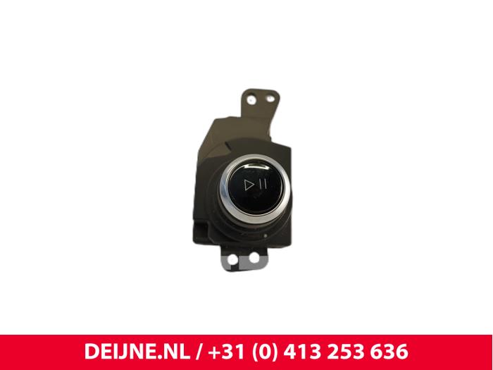 Lynk & Co 01 MMI Schalter O257305