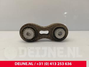 Tesla Model S Rear upper wishbone, right O257369 photo 2
