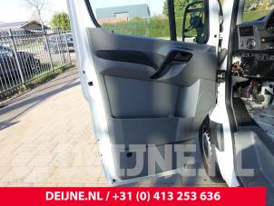 Volkswagen Crafter Door 2-door, left O257407 photo 2