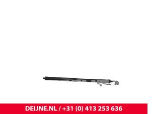 Volvo V60 Gasdemper links-achter O9990002744 foto 4