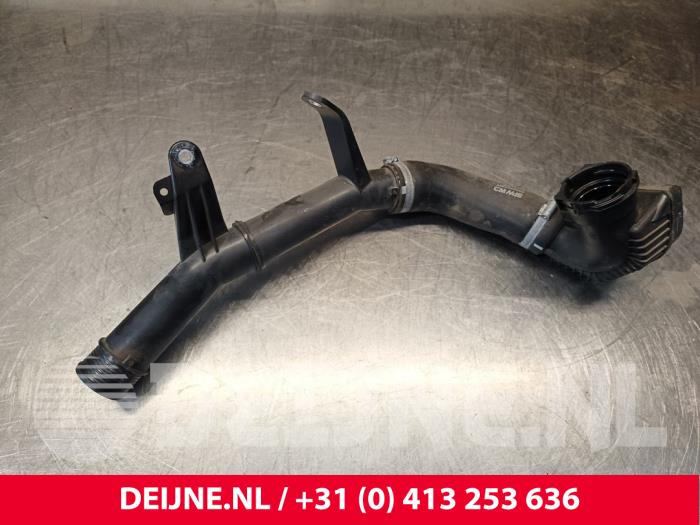 Gebruikte Intercooler Buis Volvo XC40 (XZ) 1.5 T3 12V Prijs € 100,00 Margeregeling aangeboden door van Deijne Onderdelen Uden B.V.